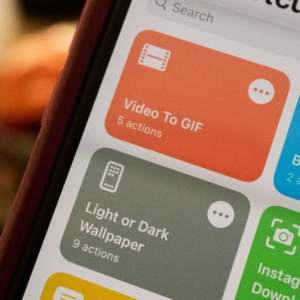 how to turn videos into GIFs on iPhone